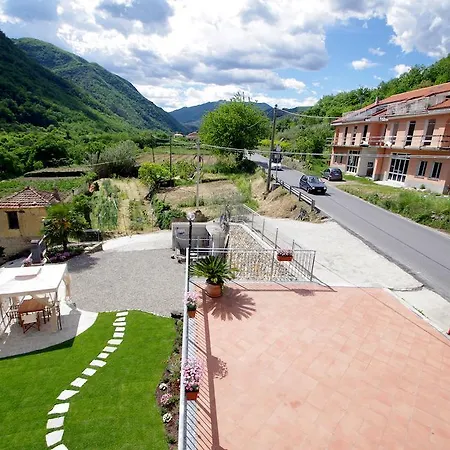 Agriturismo Ponterotto مزرعة للإقامة
